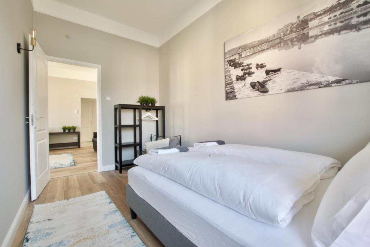 Standard Apartment by Hi5 - Tátra street Budapest Exterior foto
